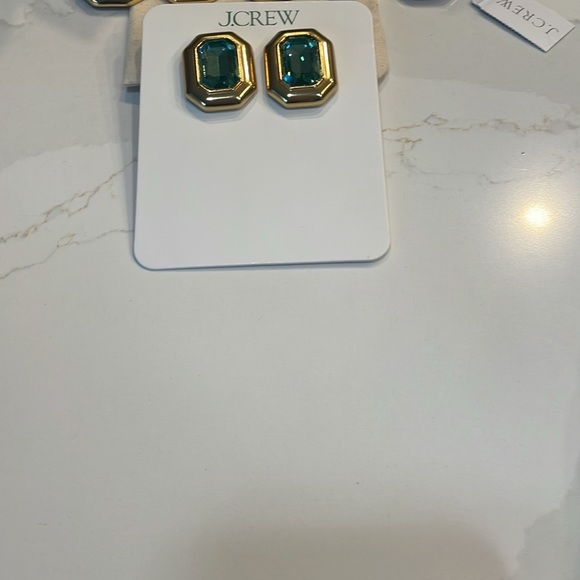 J. Crew Green Crystal Earrings NWT - Picture 10 of 16
